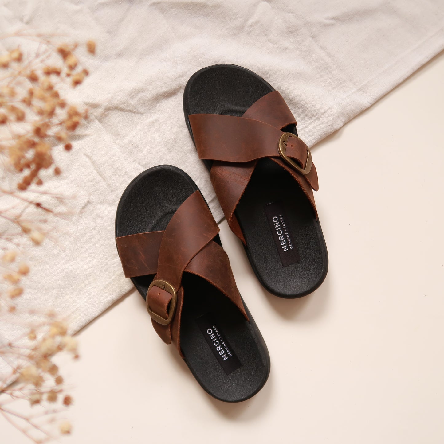 Demi in Vintage Brown (on black sole)