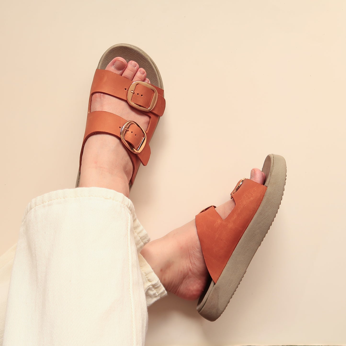 Leslie in Vintage Tan (on beige sole)