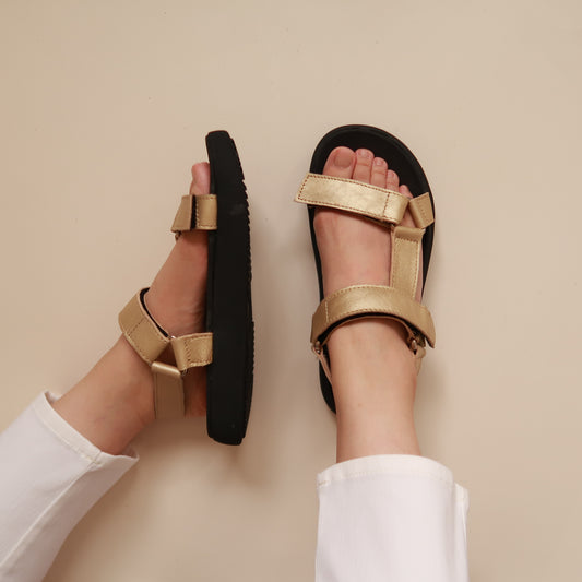 Zoe in Gold (on black sole)